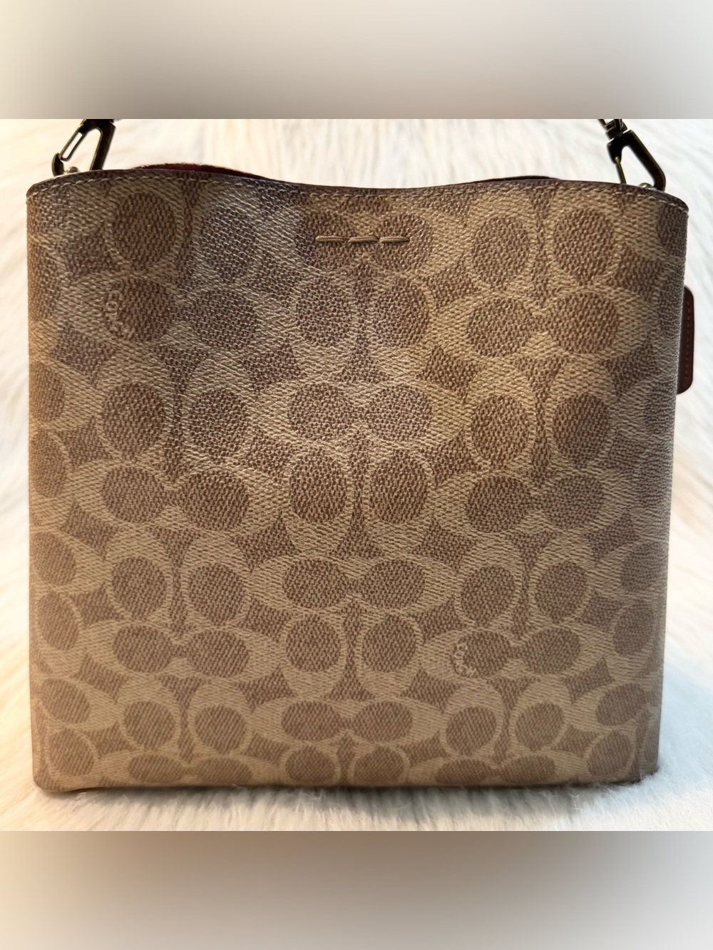 Coach Willow Bucket Signature Canvas Two Way Shoulder Bag Tan Rust Brown EUC - Picture 4 of 16